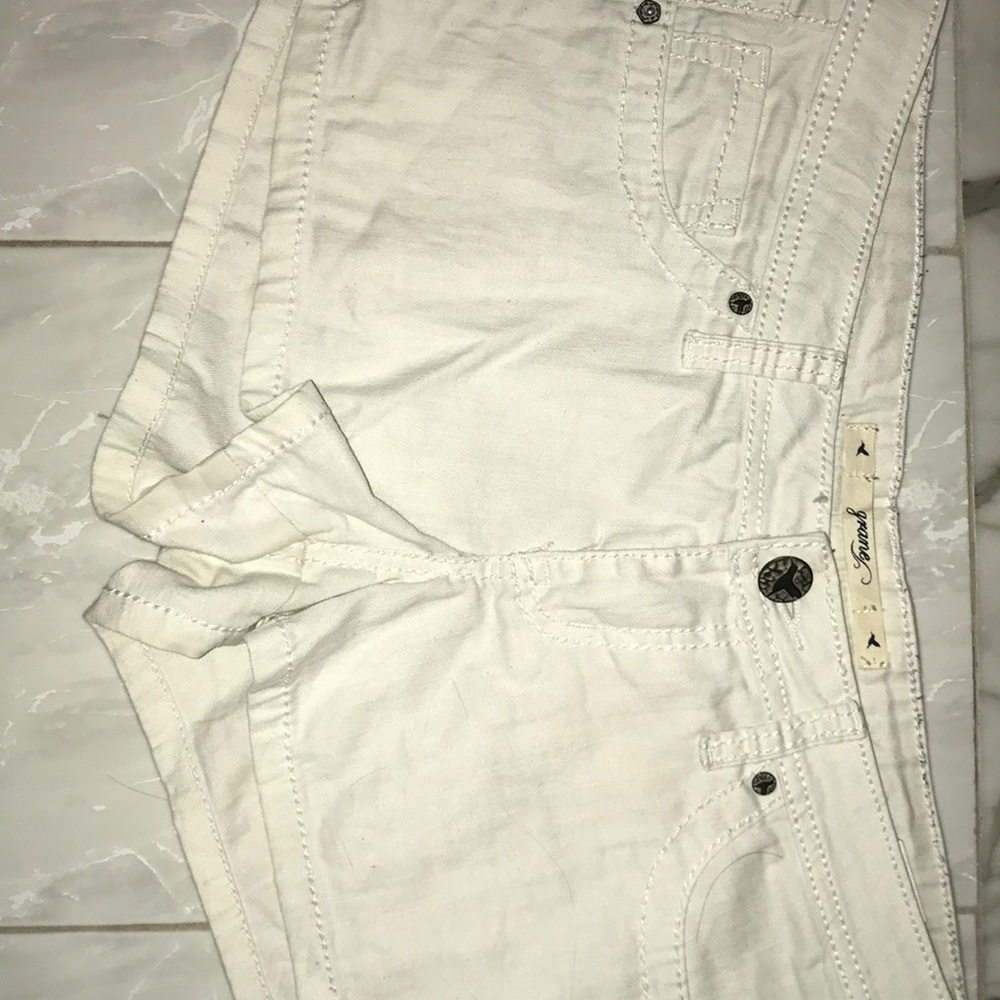 White jean shorts